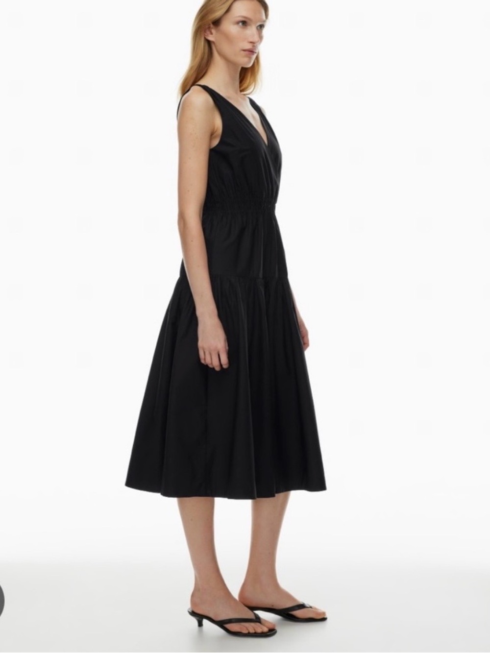 Aritzia Babaton Noir Broadcast
Dress size S